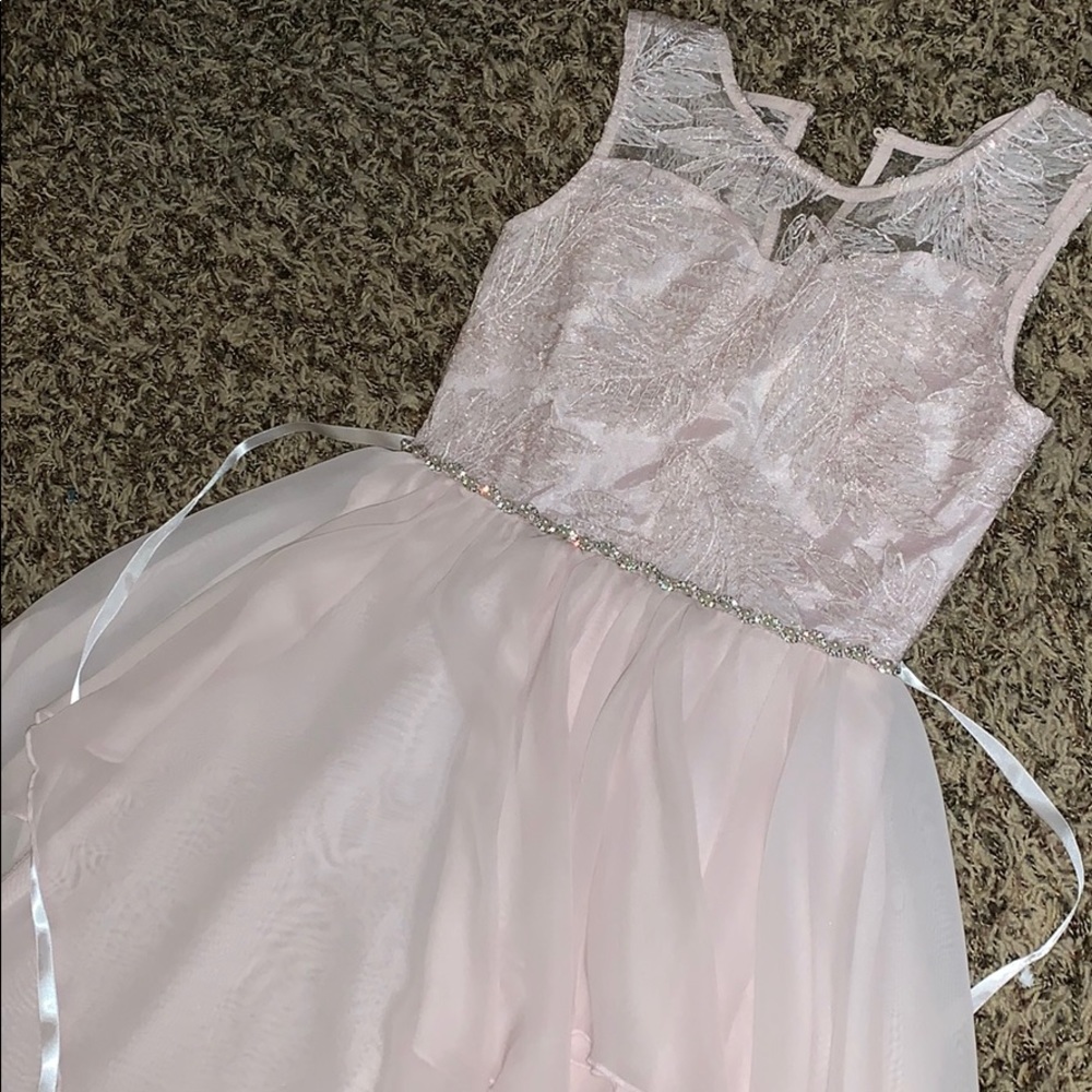 Girls lace dress